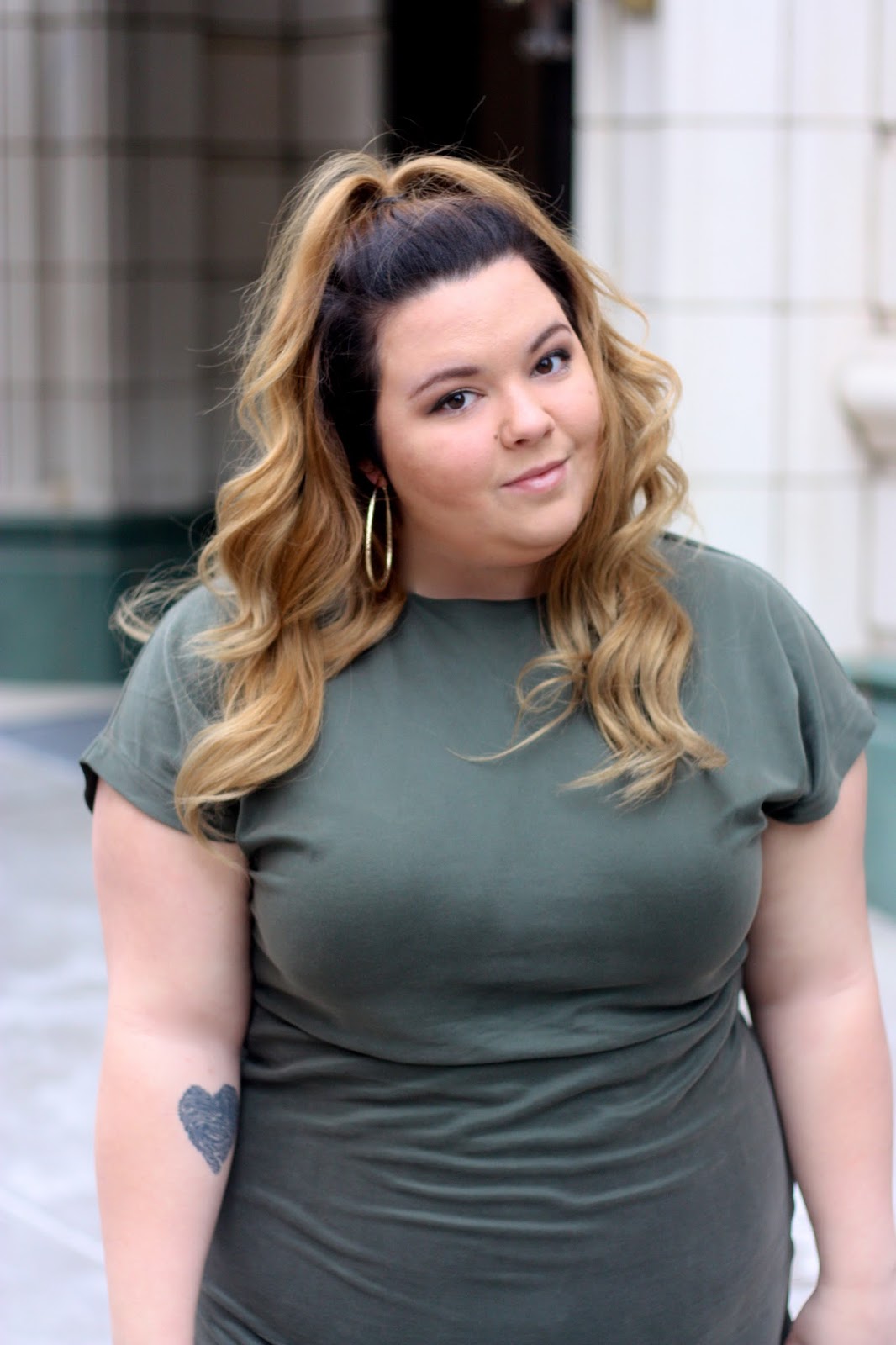 natalie in the city, military green bomber, hunter orange and military green, bomber, fashion blogger, knee high suede boots wide calf, knee high boots plus size, plus size fashion blogger, chicago, forever 21 plus, natalie craig, bottle blonde
