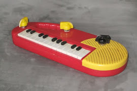toy keyboard 2