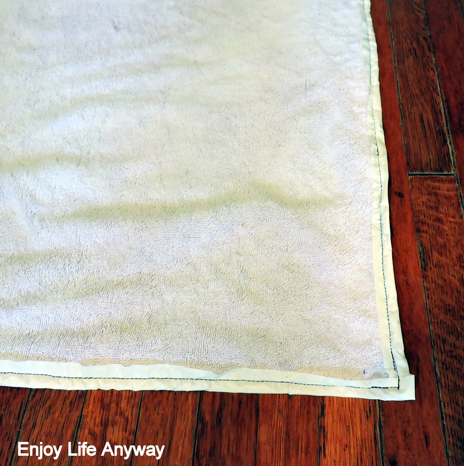 Enjoy Life Anyway Make Your Own Washable Dog Pee Pads (or puppy