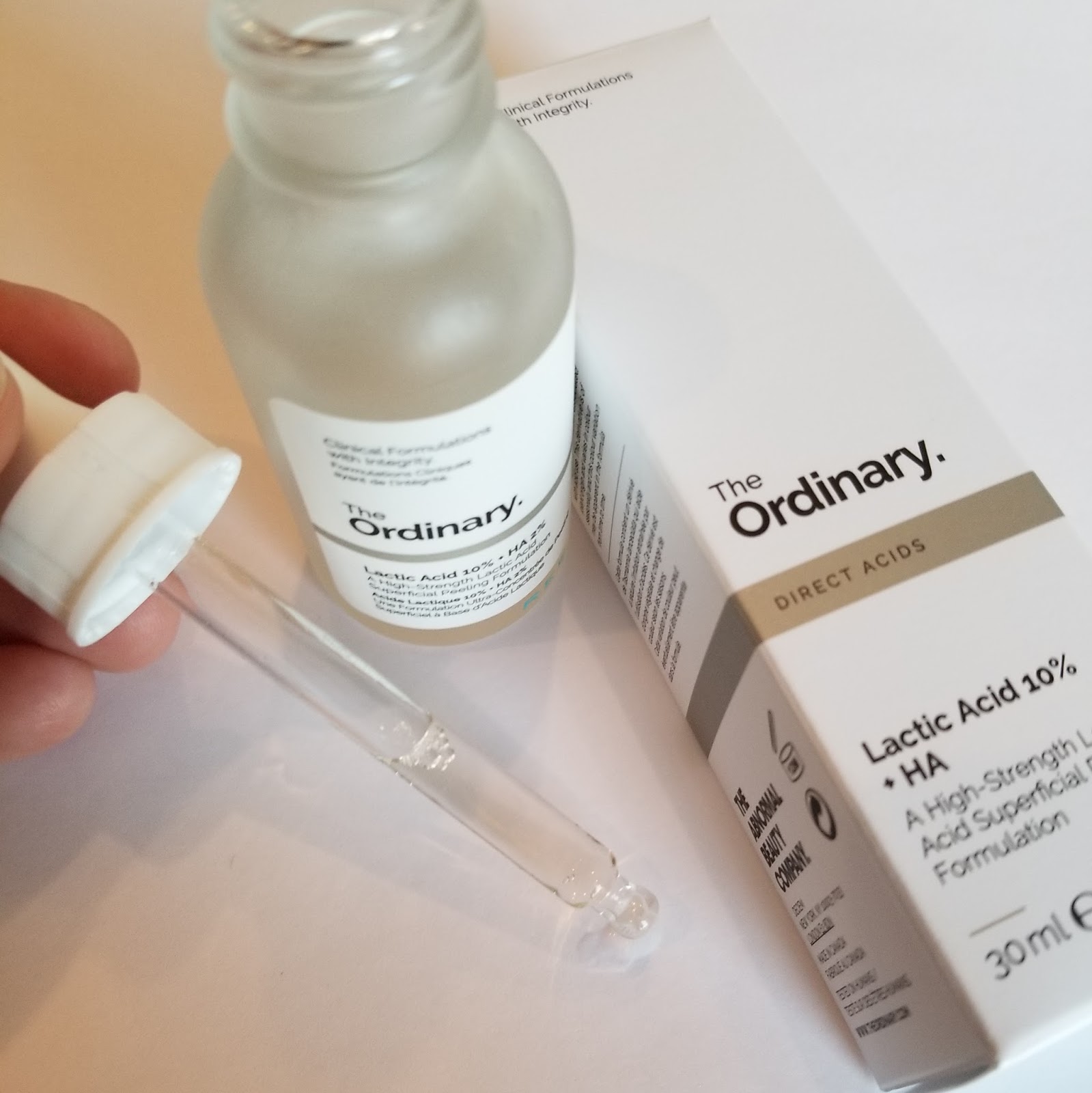 A Review The Ordinary Lactic Acid 10 + HA Skincare by Moonlight