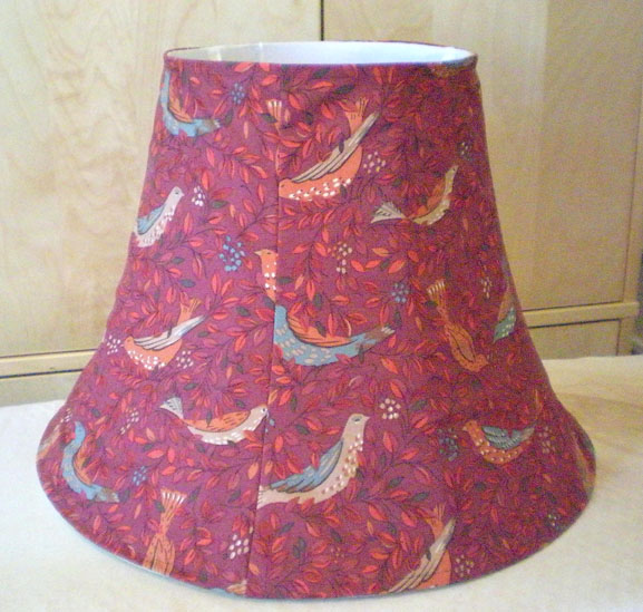 Sew Darn Simple Covering a Lampshade