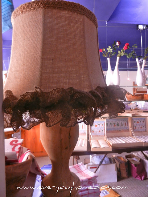 burlap, ruffle, burlap ruffle, lamp, lampshade, shade, shell, sea, DIY, craft, jute