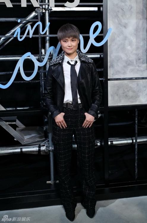 Song Hye Kyo đẹp lấn át dàn sao quốc tế trong show Chanel