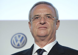 Martin Winterkorn, Volkswagen CEO, Steps Over Emissions Software Scandal