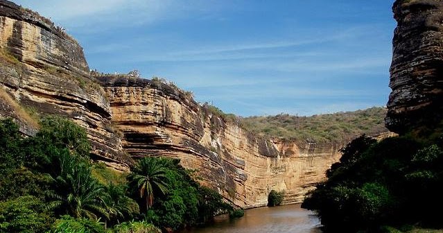 Viajando pelo Mundo Angola Sumbe