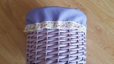 How to dress-up a basket for spring How to dress-up a basket for spring