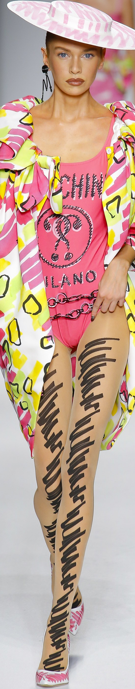 MOSCHINO SPRING 2019 READY-TO-WEAR