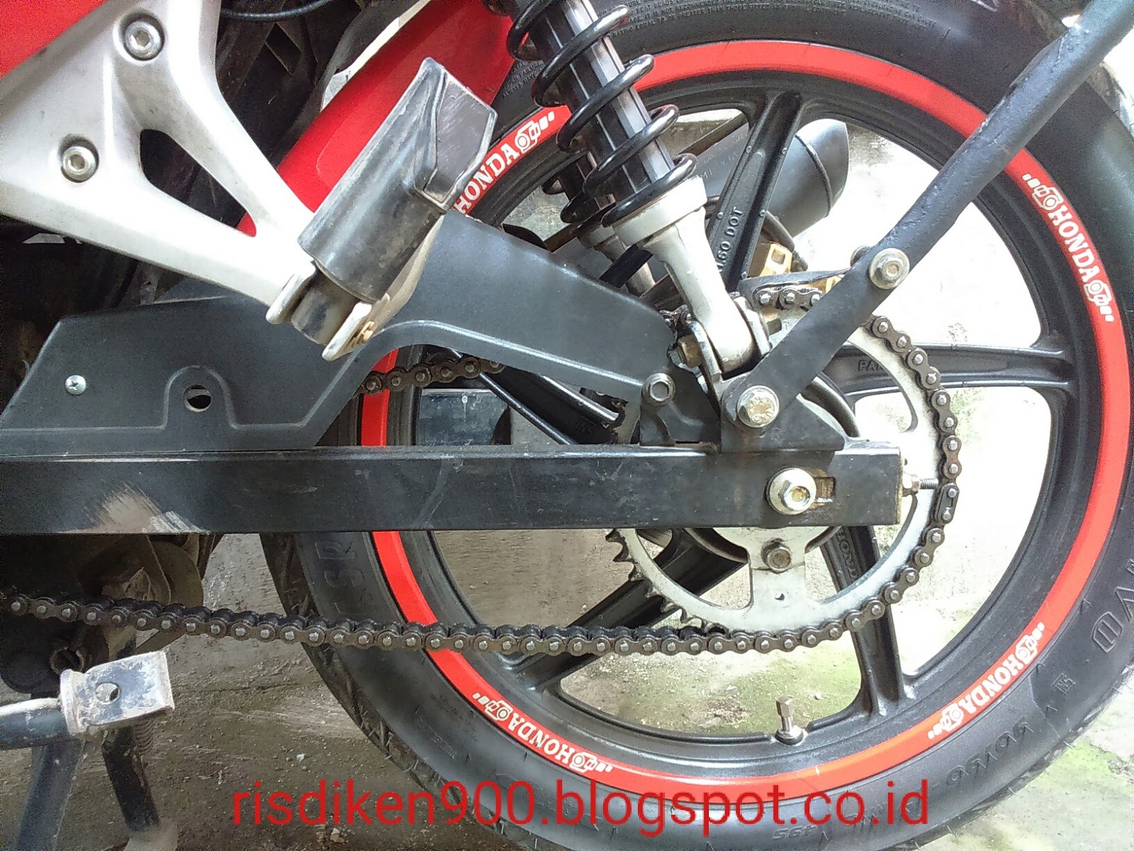 Perjalananku tips memperbesar gear untuk motor bebek honda agar kuat menanjak dan bertenaga