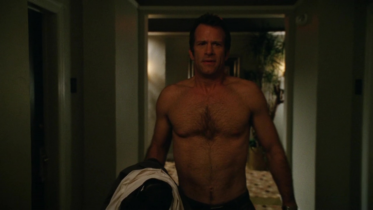 Thomas Jane nude in Hung 3-01 "Don't Give Up on Detroit or Hung L...