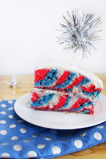 the COOLEST 4th of July Tie-Dye cake! must make this year!