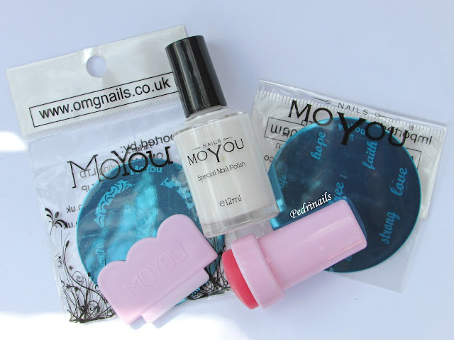 Kit stamping MoYou + plate french manicure - photo © Pedrìnails