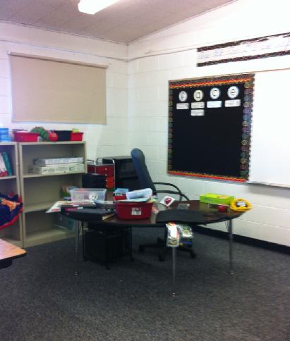An Apple For The Teacher: A Few Classrooms in Progress Pics - Messy Beware!