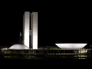 congresso%2B%25C3%25A0%2Bnoite.jpg