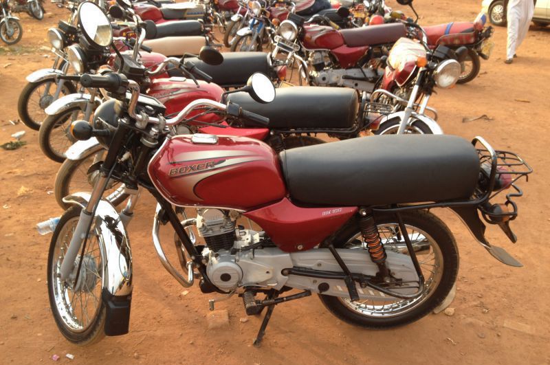 pikipiki aina ya boxer