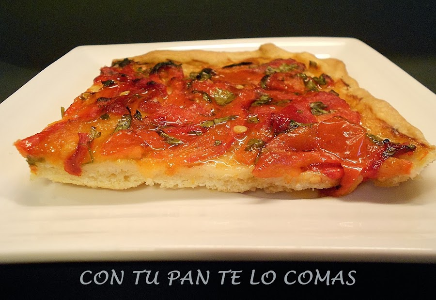 coca de pimientos asados