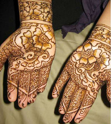 Shaded Henna Design for Brides