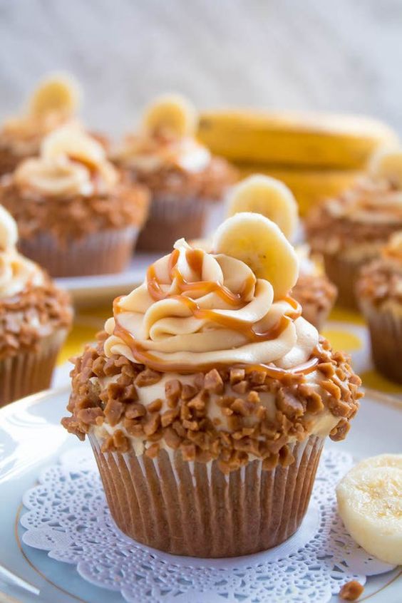 Banana Caramel Cupcakes with Caramel Cream Cheese Frosting Recipe