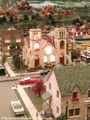 Roadside America - World's Greatest Indoor Miniature Village