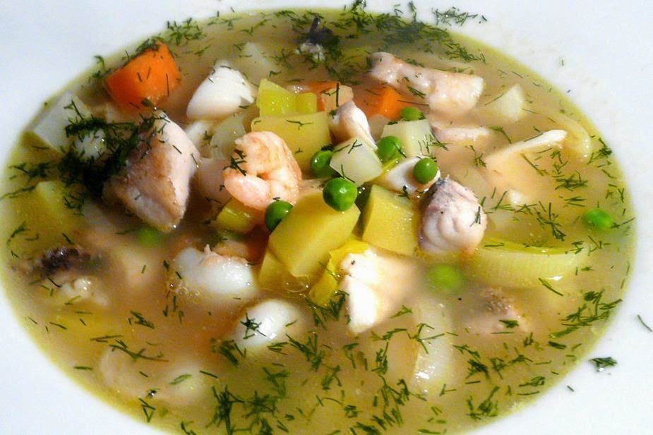 Kulinarische Welten zu Fisch- und Meeresfrucht: Fischsuppe mit Knurrhahn
