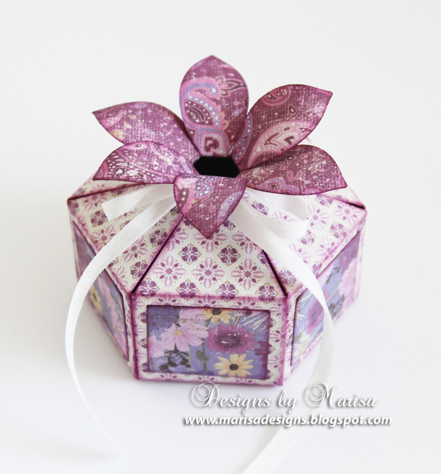 Designs by Marisa Spellbinders Flower Top Gift Boxes