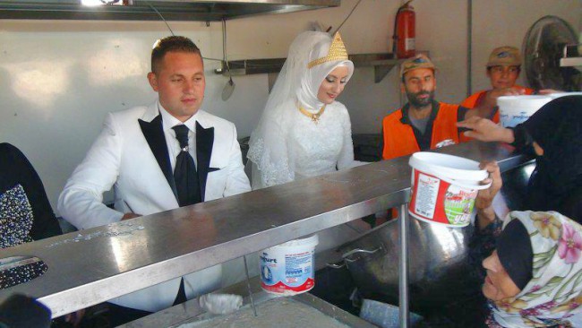 Even as war and xenophobia raged wildly all around them, a Turkish bride and groom decided they wanted their special day to be one remembered for a love beyond two people. Inspired by the words of the groom's father,  Fethullah Üzümcüoğlu and Esra Polat chose to invite 4,000  Syrian refugees to eat with them and celebrate. The couple used the money received as gifts to arrange for trucks filled with food and personally stood and served the refugees.