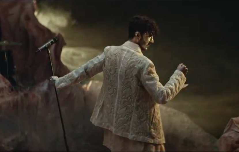 Stéphane Custers: De Profil: En boucle: Oscar and The Wolf/ Breathing