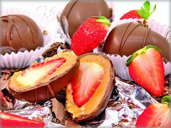 Como fazer Bombom de Morango Como fazer Bombom de Morango