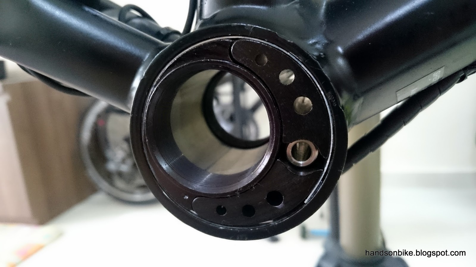 Hands On Bike Fabike C3 Eccentric BB, Headset, Rear Dropout