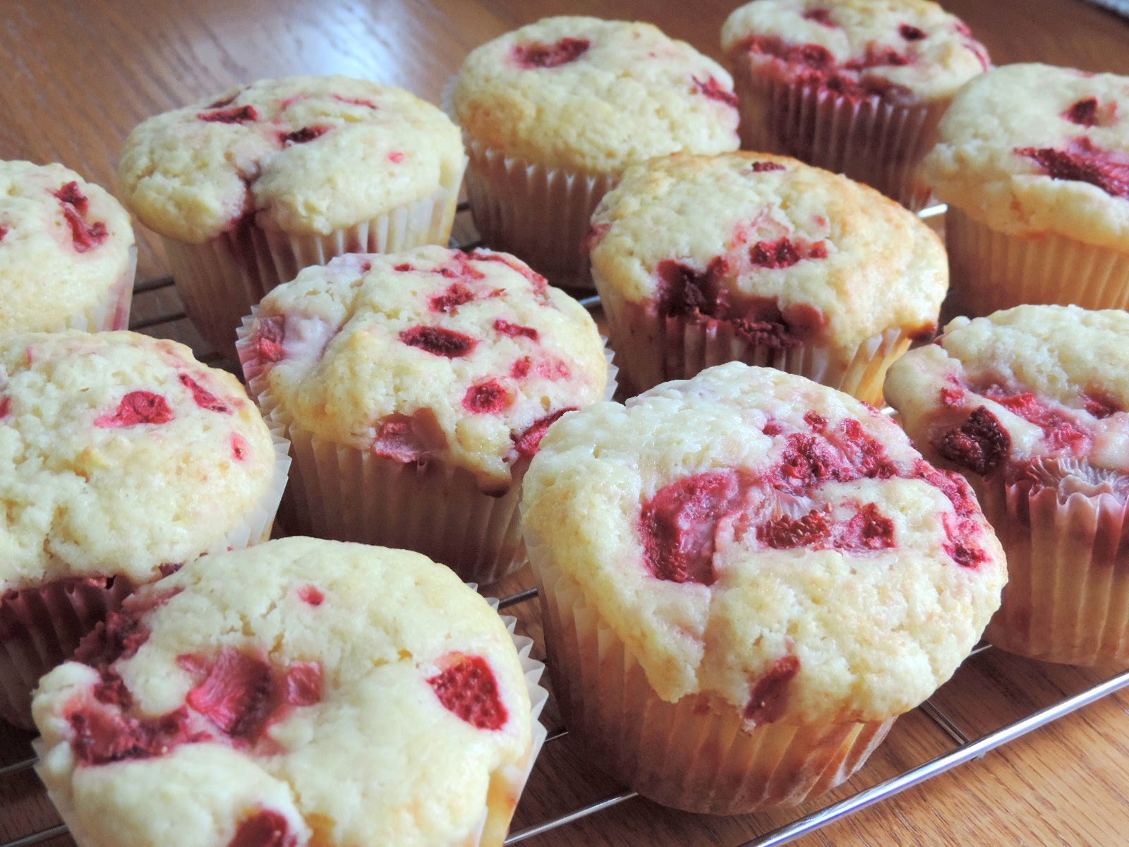 Maman Mélanie cuisine Muffins aux fraises
