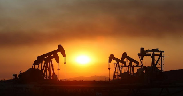 Ο πετρελαϊκός πόλεμος σε εξέλιξη: Οικονομικές και γεωπολιτικές συνέπειες