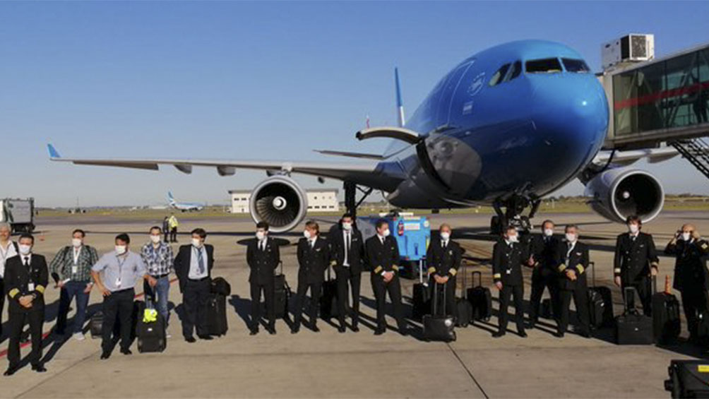 Regresó el primer vuelo que trajo 14 toneladas de insumos médicos desde Shangai Regresó el primer vuelo que trajo 14 toneladas de insumos médicos desde Shangai