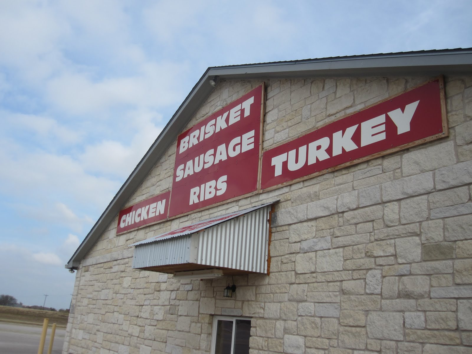 Man Up Tales of Texas BBQ™ Rider's Barbecue (Jarrell, TX)