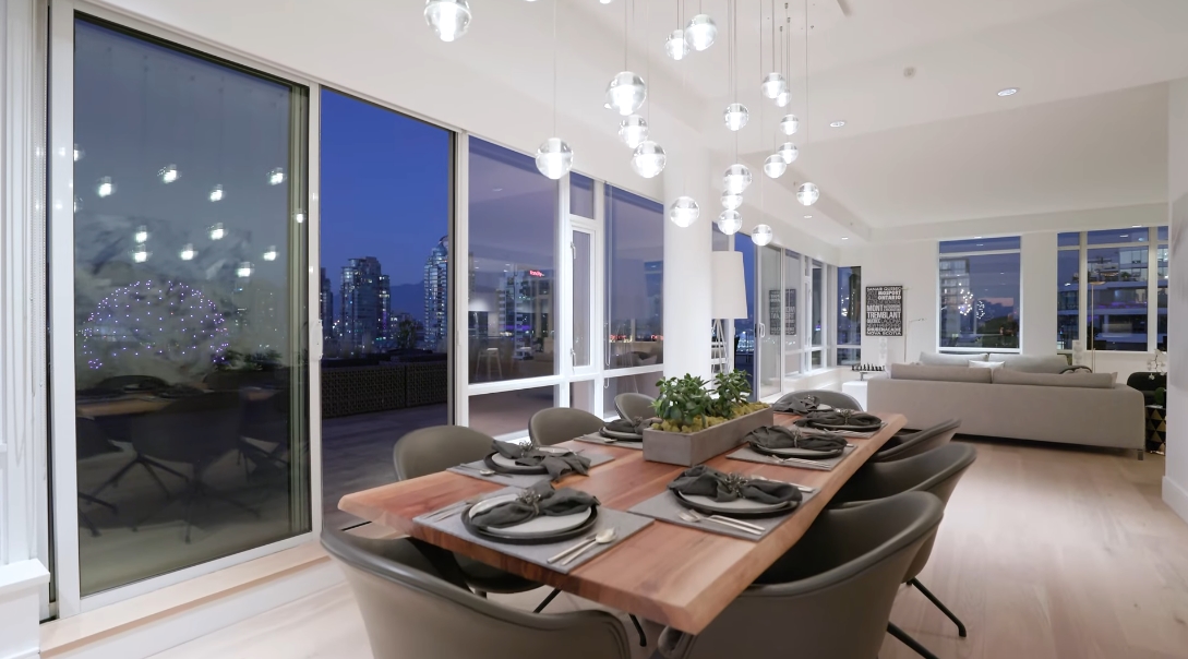50 Interior Design Photos vs. 1633 Ontario St #1001, Vancouver, BC Luxury Penthouse Tour
