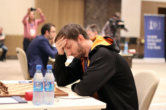 Le joueur d'échecs russe Alexander Grischuk a toujours des difficultés à gérer son temps © Chess & Strategy 