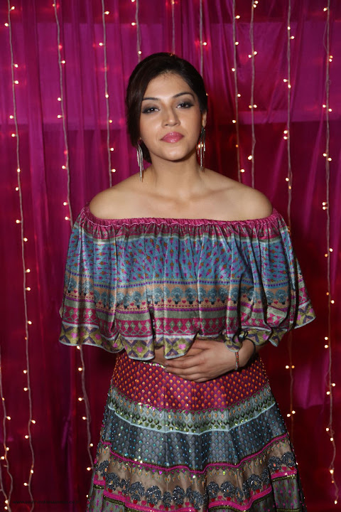 Mehrene Kaur Pirzada at Zee Telugu Apsara Awards 2017