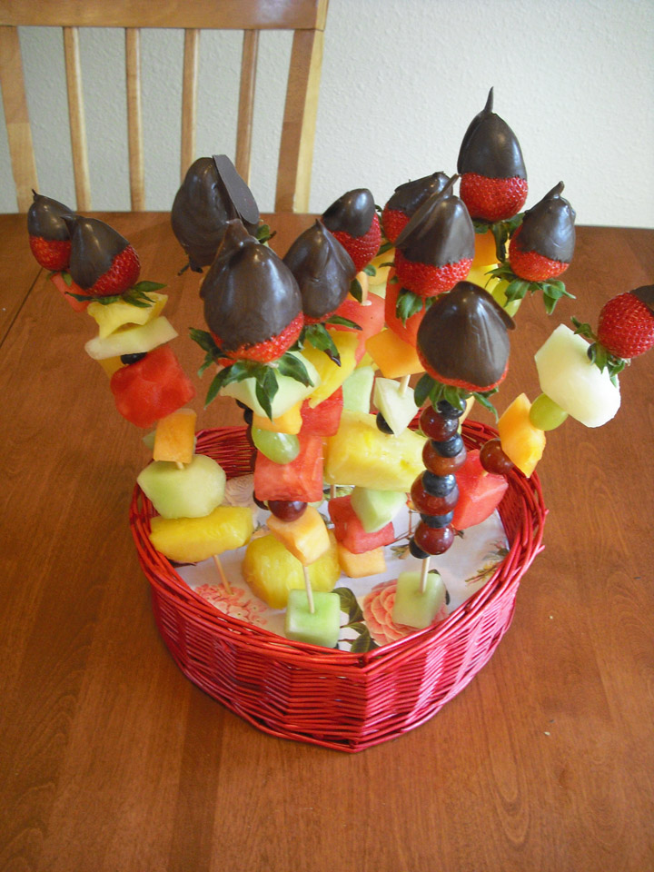 Fine Fettle: Valentine Fruit Bouquets