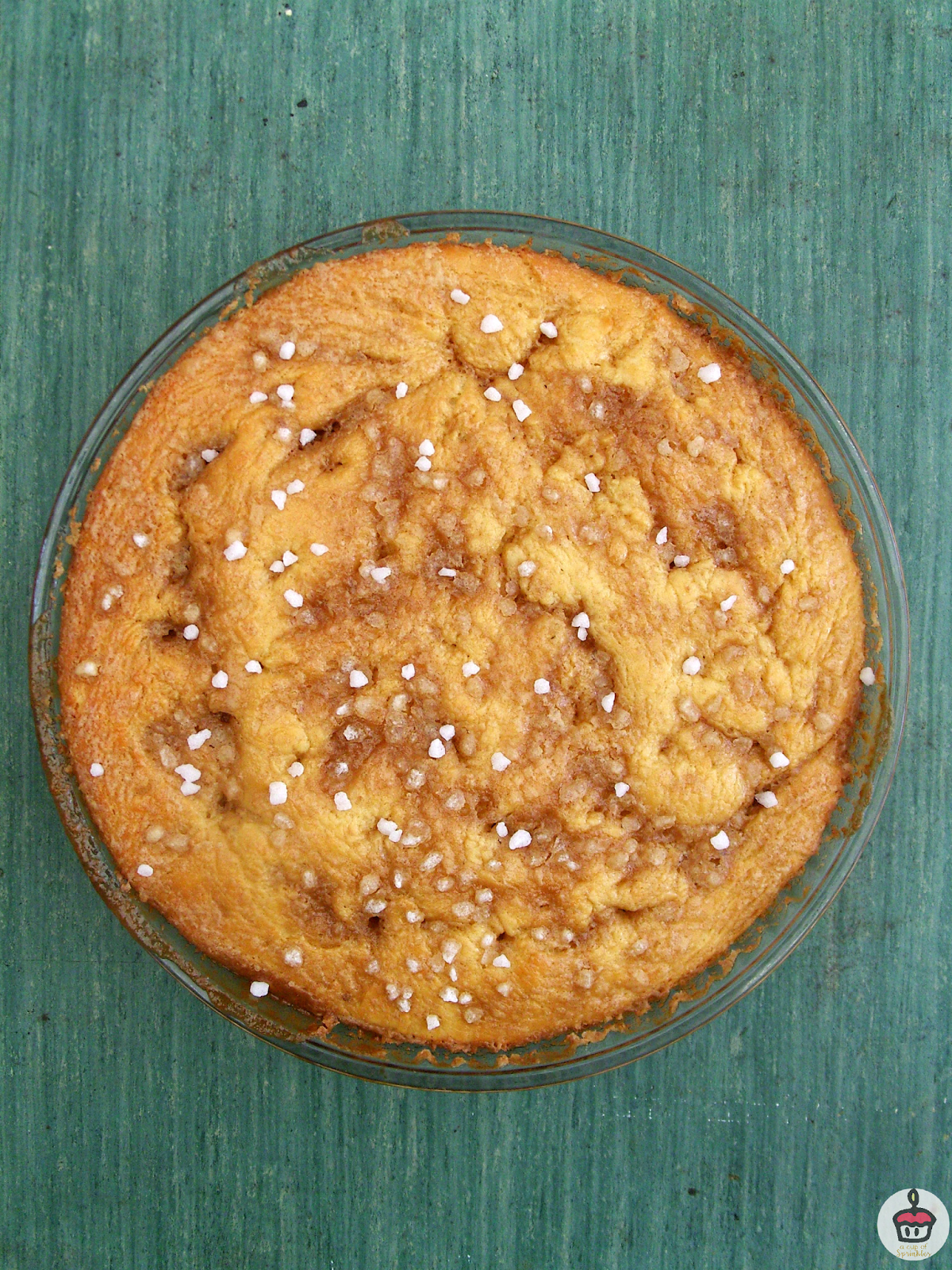 Tarte au Sucre Tarte au sucre (literally "sugar tart") is a specialty from the North of France. A thin round brioche is topped with a mixture of heavy cream and light brown sugar. This classic French dessert is easier to make than it looks !