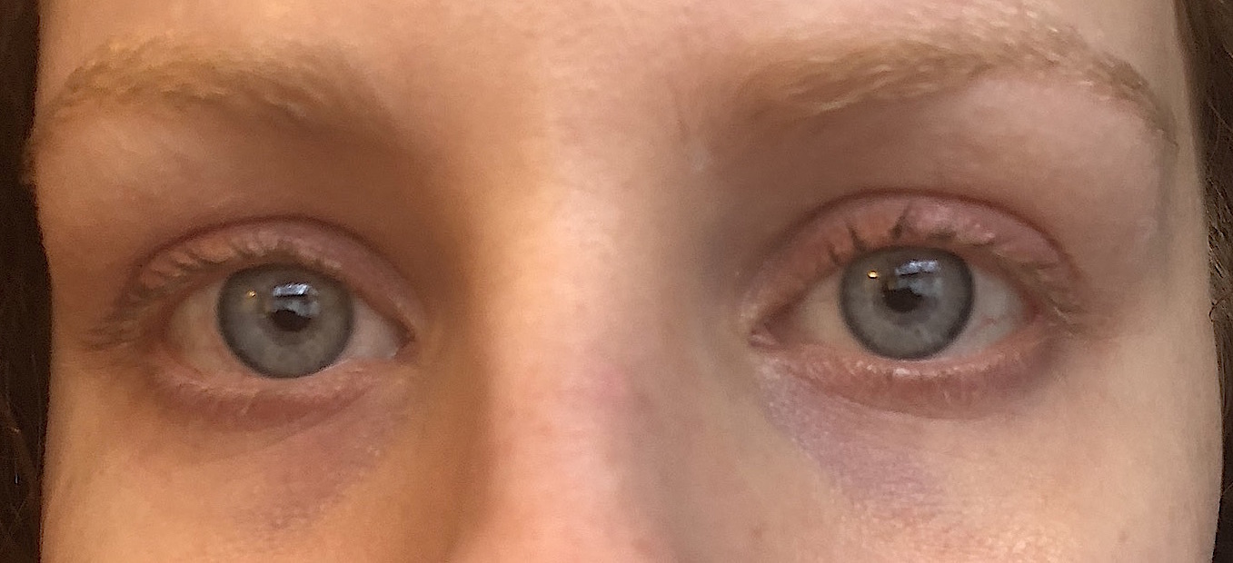 Depuffing brightening Sunday Riley Auto Correct Brightening and Depuffing Eye Contour Cream