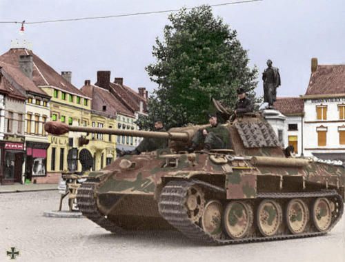 World War II tanks worldwartwo.filminspector.com