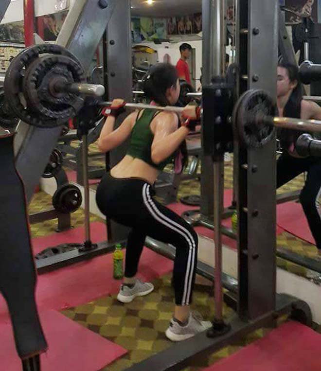 Thân hình hoàn hảo của 2 “thần Vệ Nữ phòng gym Việt”