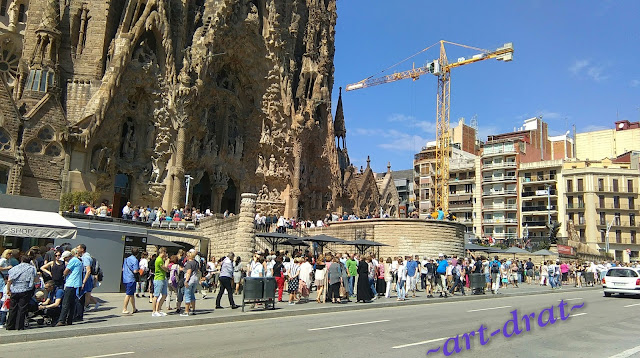 Bercuti ke Barcelona : Day 2 - Tempat Menarik La sagrada