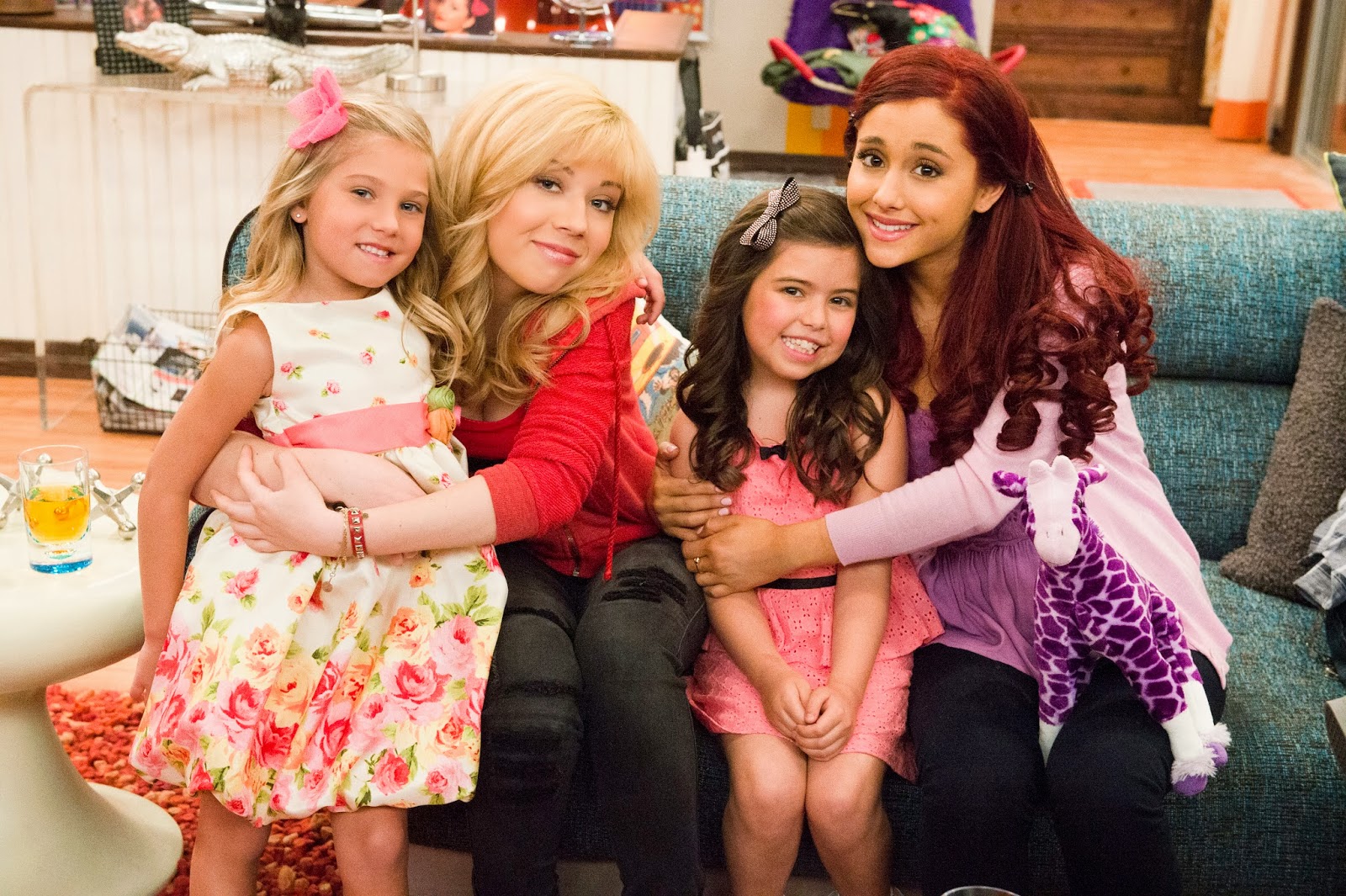 Sam & Cat - Revenge of the BritBrats Stills | Jennette McCurdy Online - Sam & Cat Revenge Of The Brit Brats