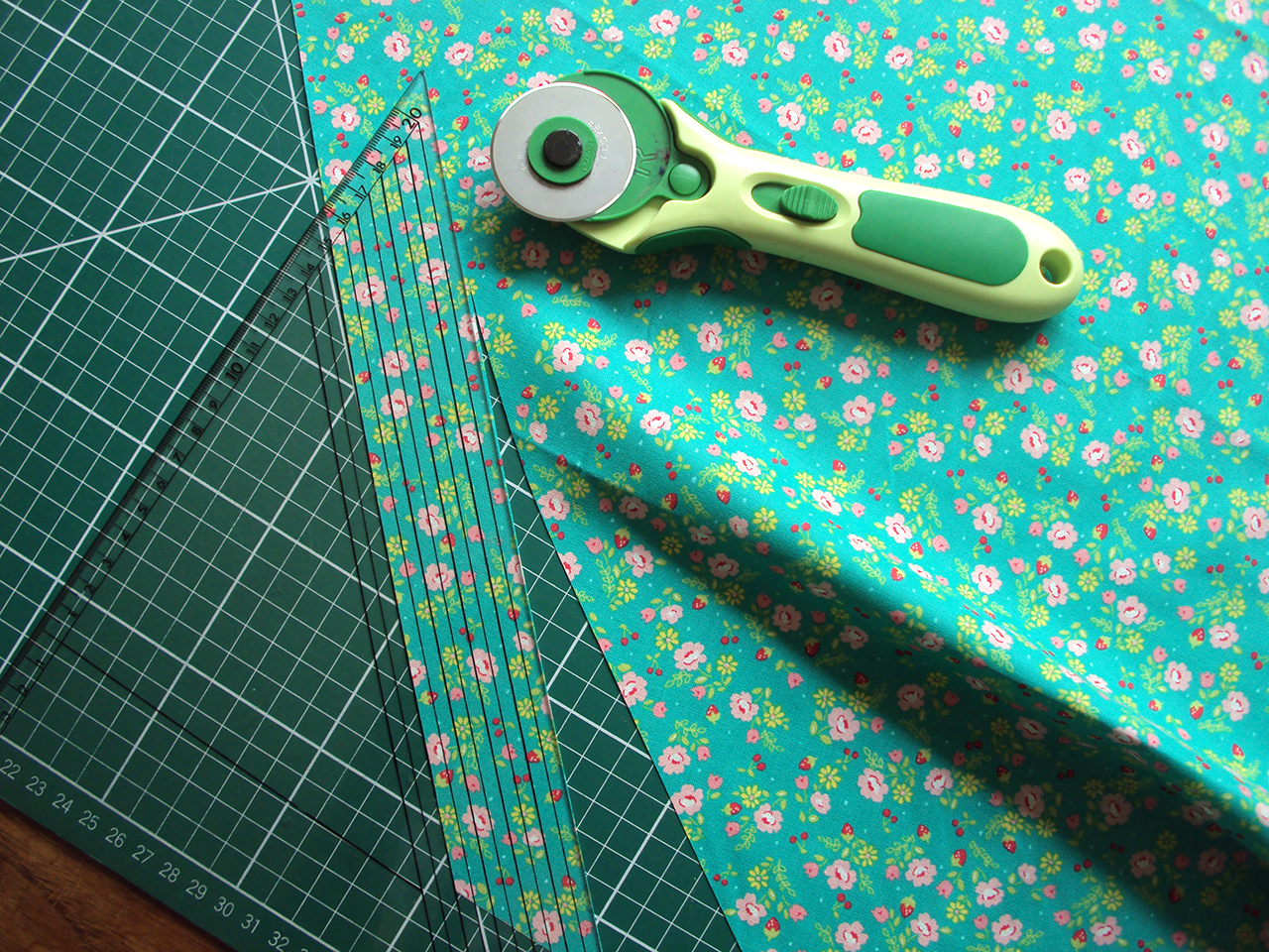 'So, Zo...' How To Make Your Own Bias Binding