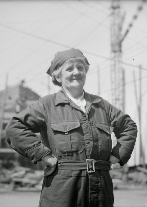 Old Photos of Women at Work in the United Kingdom in World