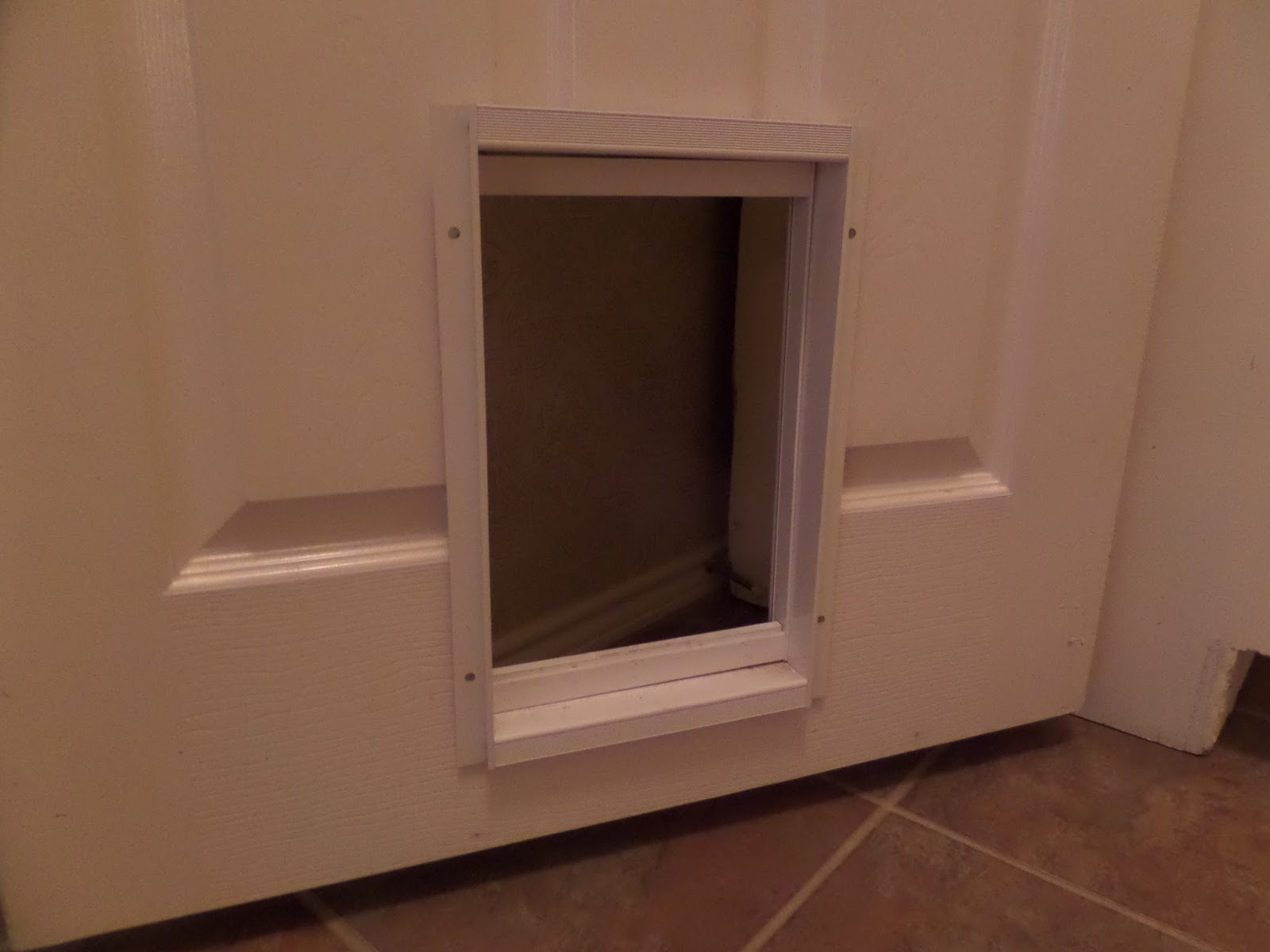 Im a Project Junkie Installing a cat door