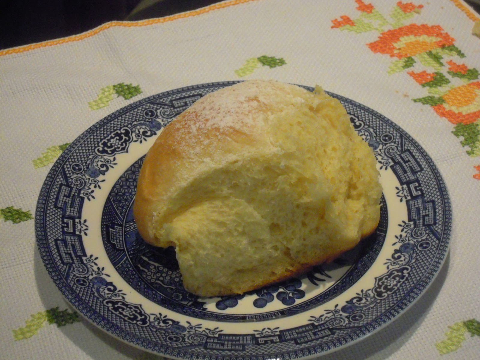 VIRGINIA CONSUSCOSAS BRIOCHE