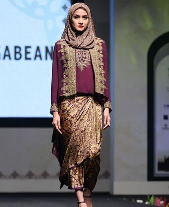 Model Baju Gamis Batik Dengan Kombinasi Kain Sifon