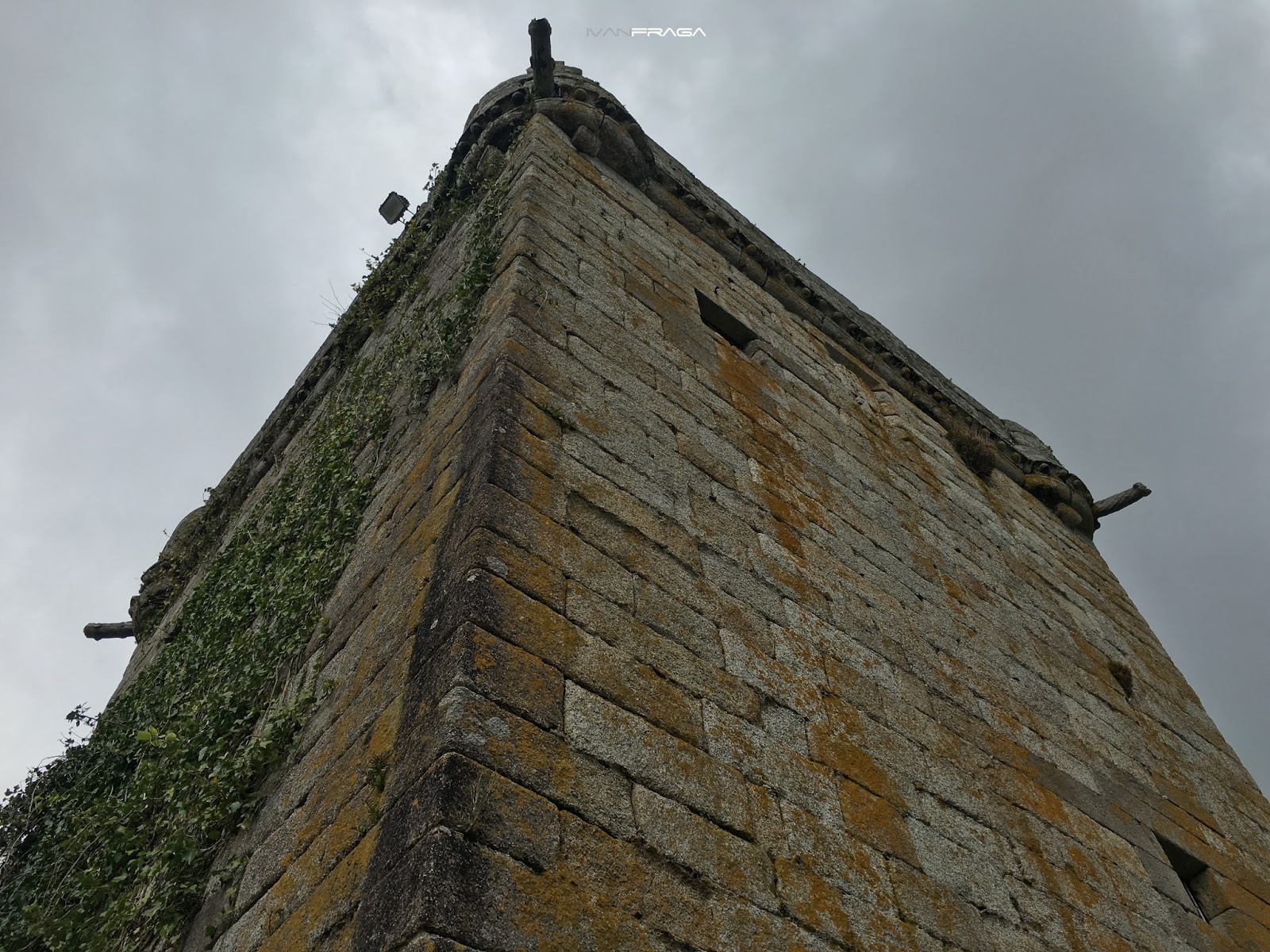 A Fraga dos Mouros A Torre de Xunqueiras e os estíos de ValleInclán