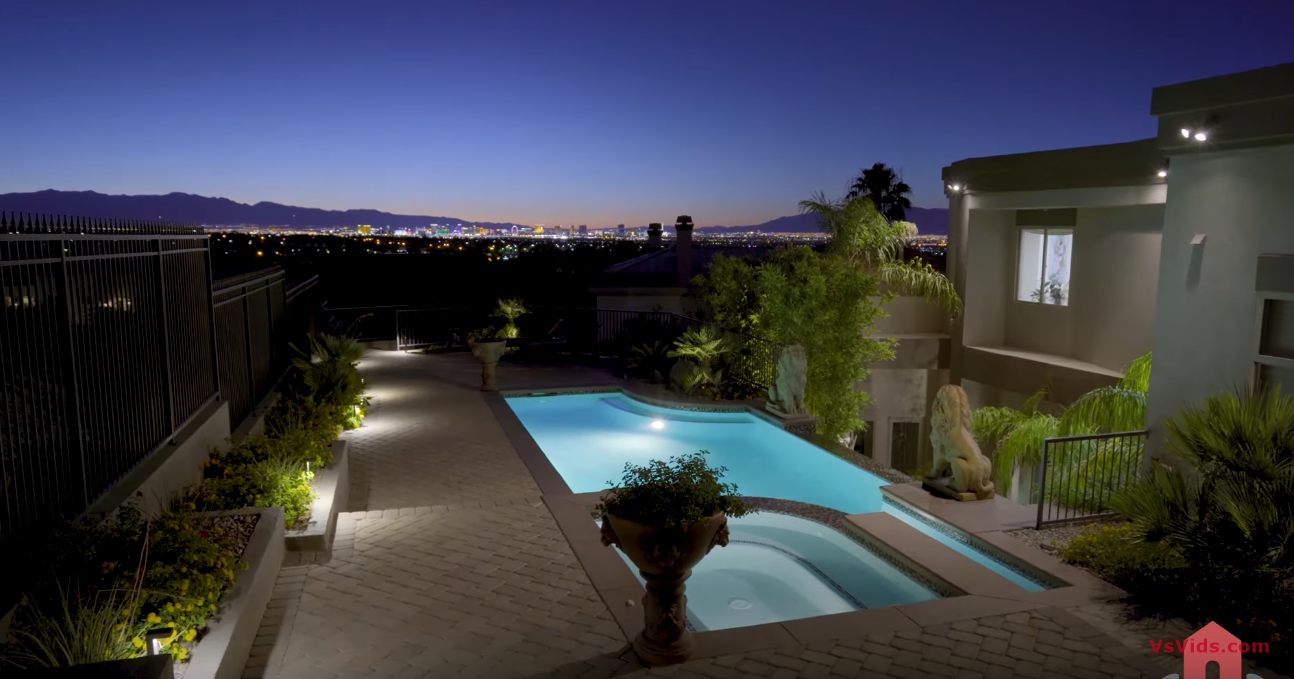 25 Photos vs. $2.25 Million Dollar Mansion Tour | Las Vegas Strip Views from this Luxury Home in Henderson, Nevada