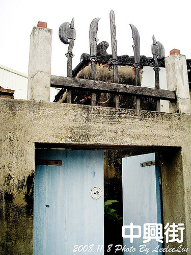 台南安平單車遊|安平老街劍獅